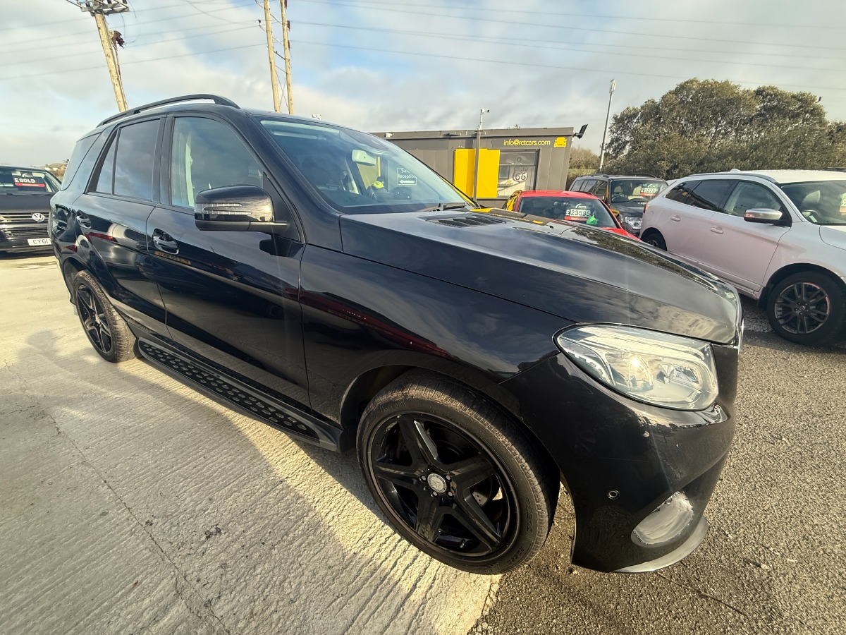 Mercedes Benz GLE SUV