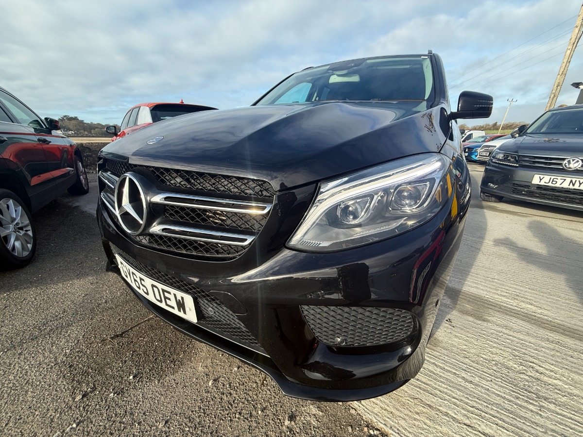 Mercedes Benz GLE SUV