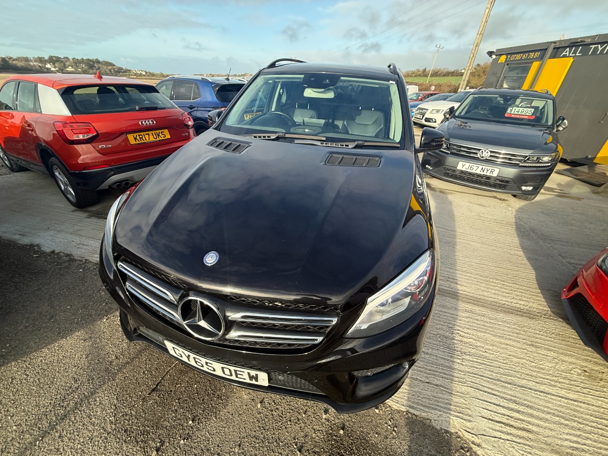 Mercedes Benz GLE SUV