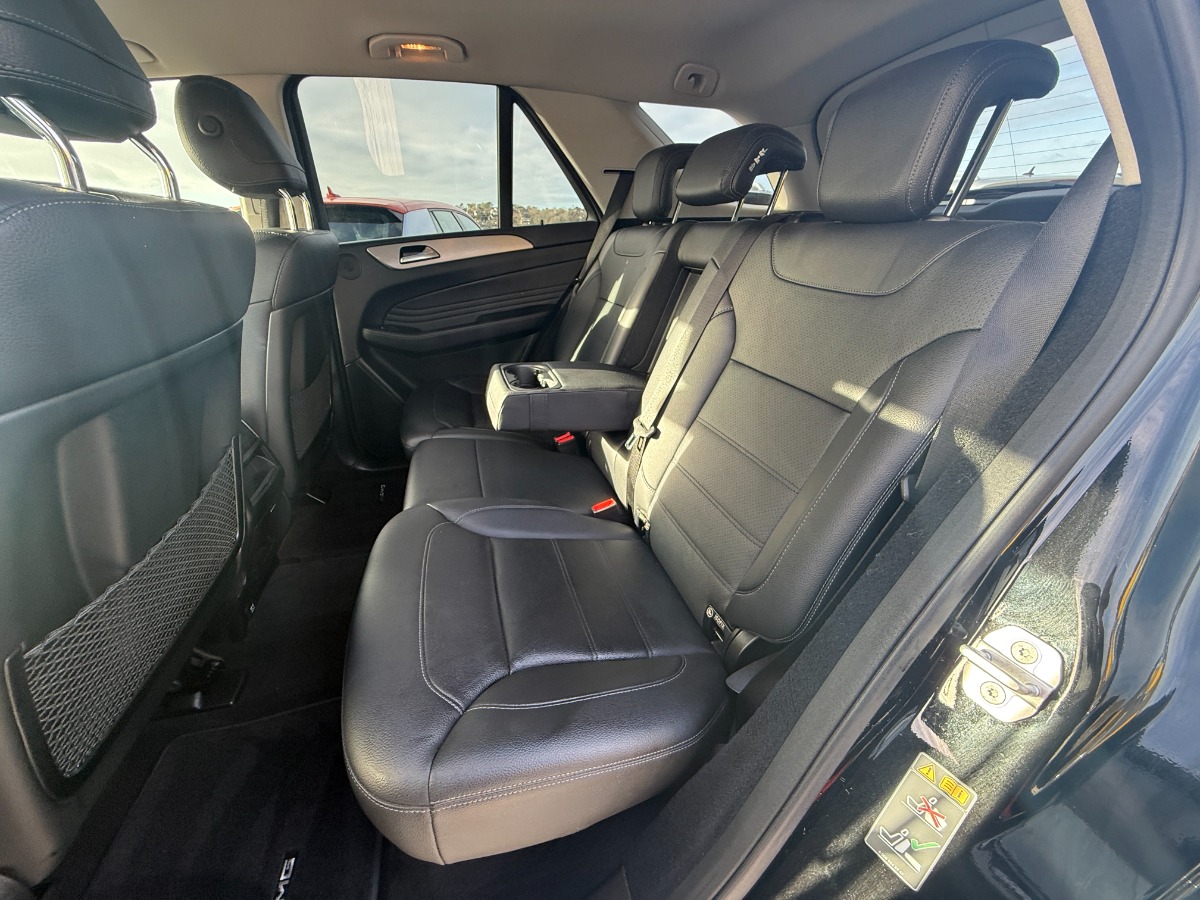 Mercedes Benz GLE SUV