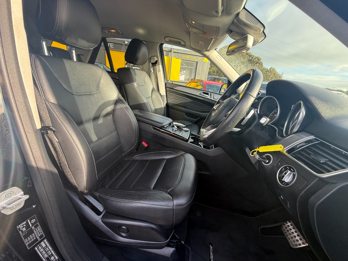 Mercedes Benz GLE SUV