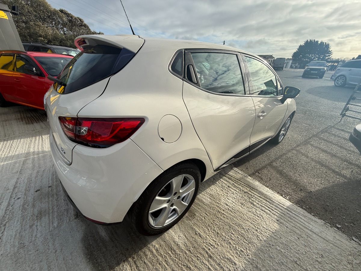 Renault Clio Hatchback