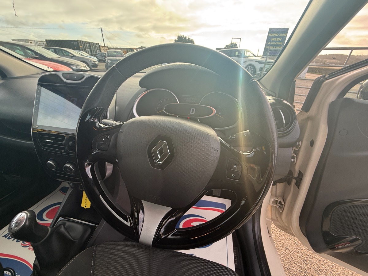 Renault Clio Hatchback