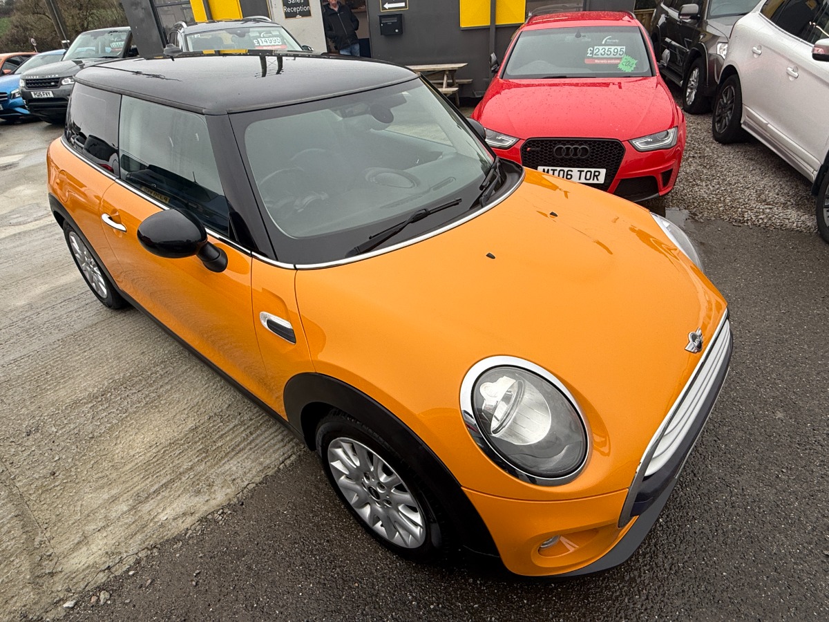 MINI Cooper Hatchback