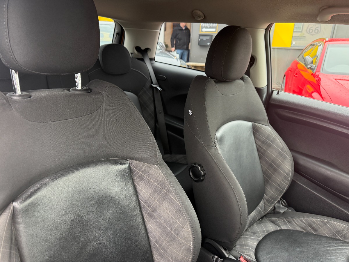 MINI Cooper Hatchback