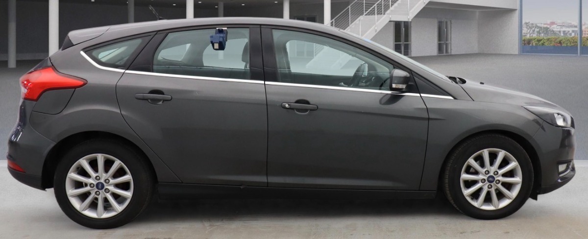 Ford Focus Hatchback