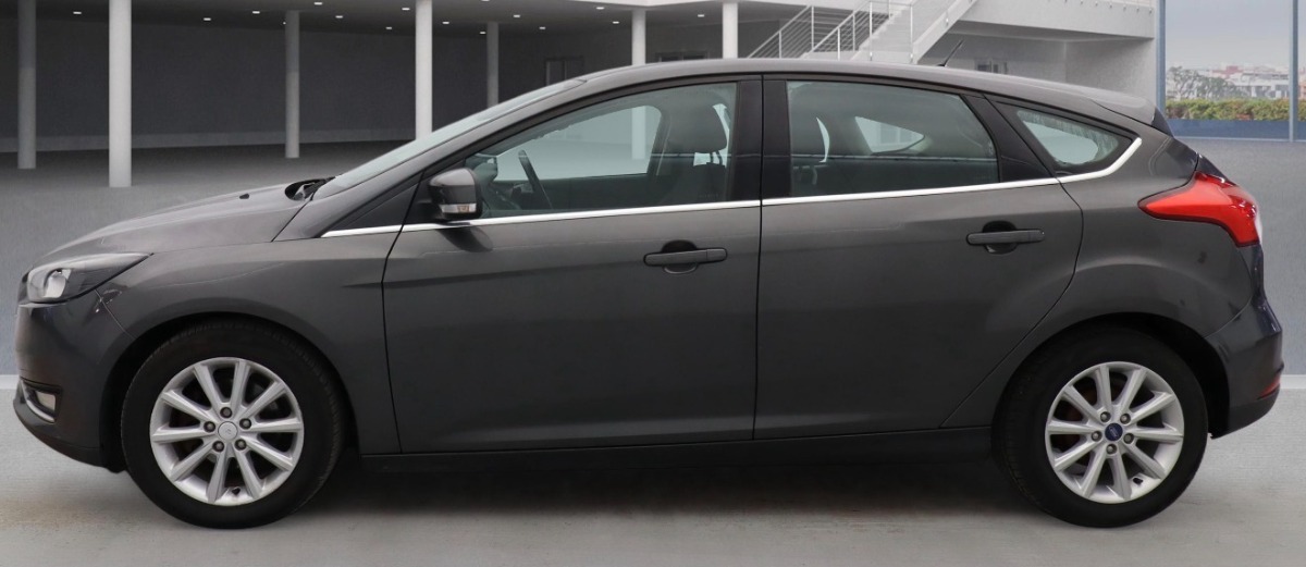 Ford Focus Hatchback
