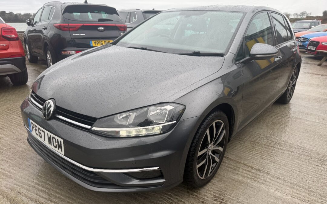 Volkswagen Golf Hatchback