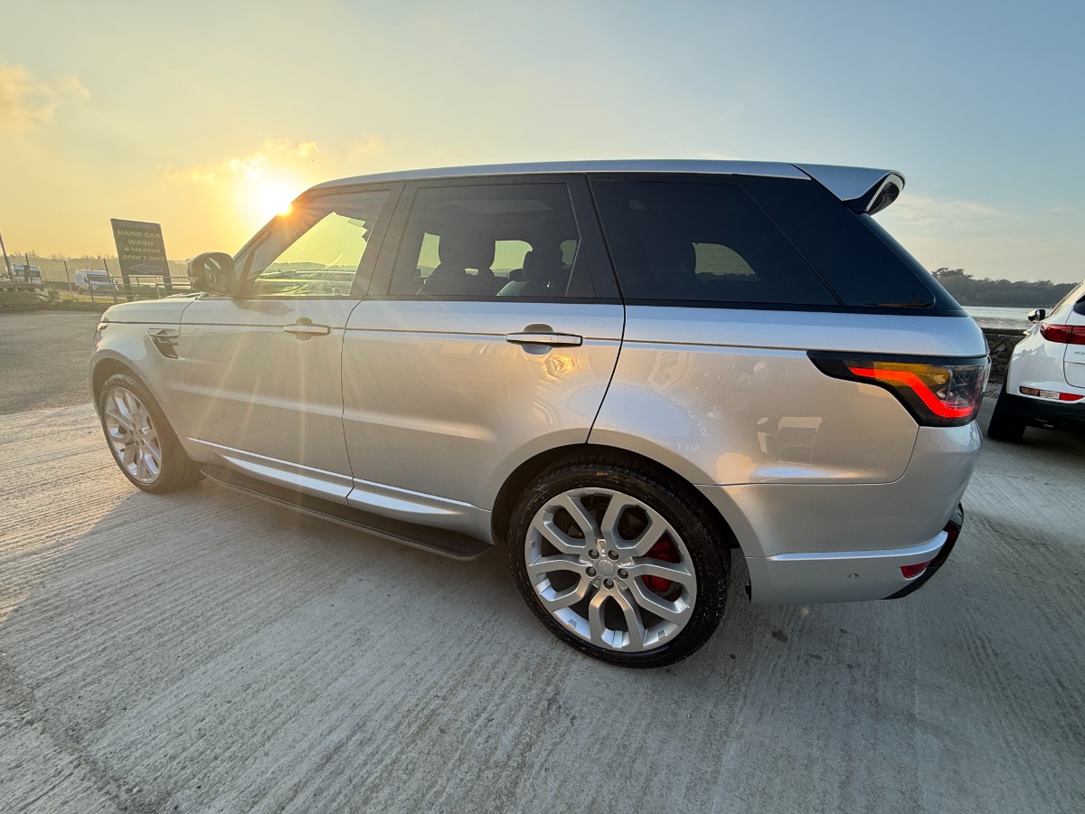 Land Rover Range Rover Sport SUV