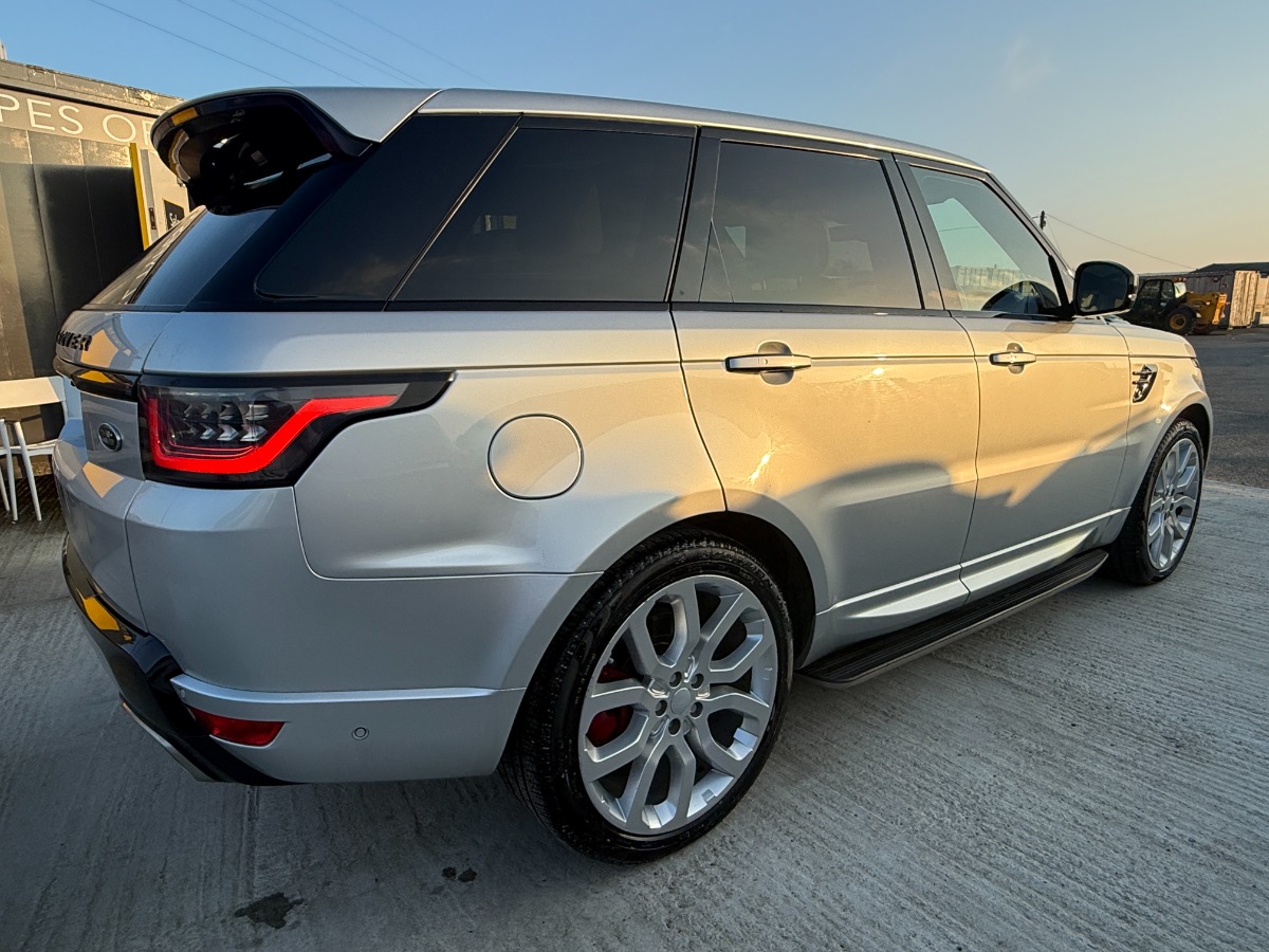 Land Rover Range Rover Sport SUV