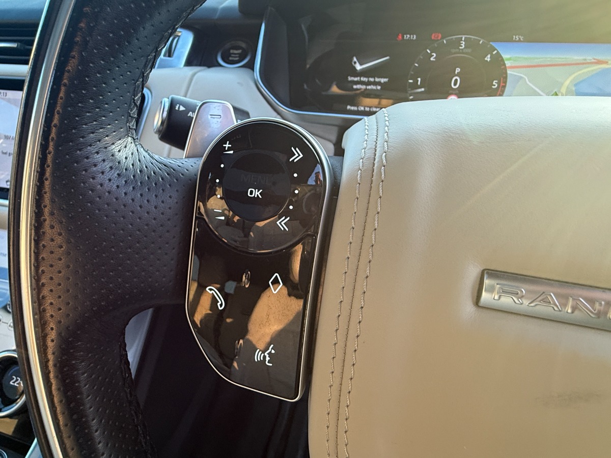 Land Rover Range Rover Sport SUV