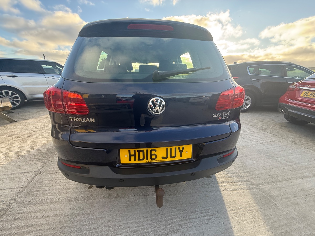 Volkswagen Tiguan SUV