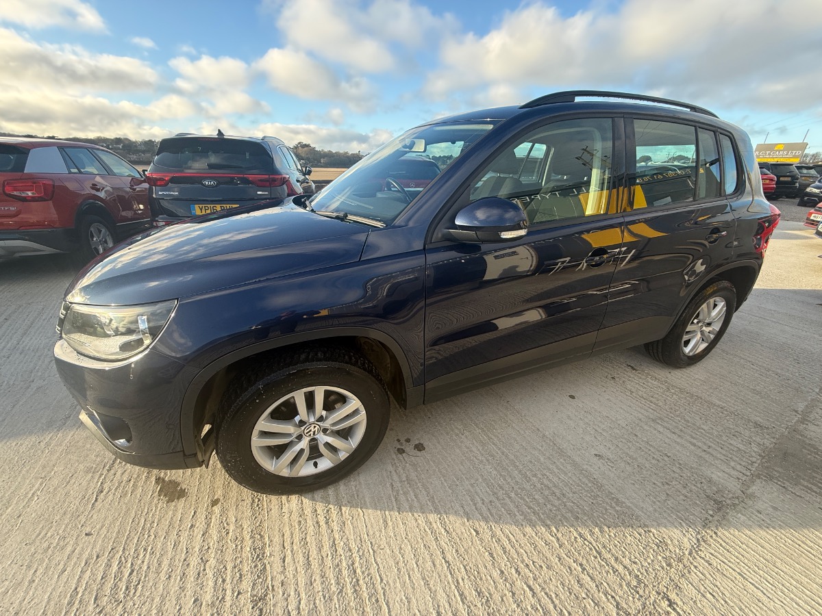 Volkswagen Tiguan SUV