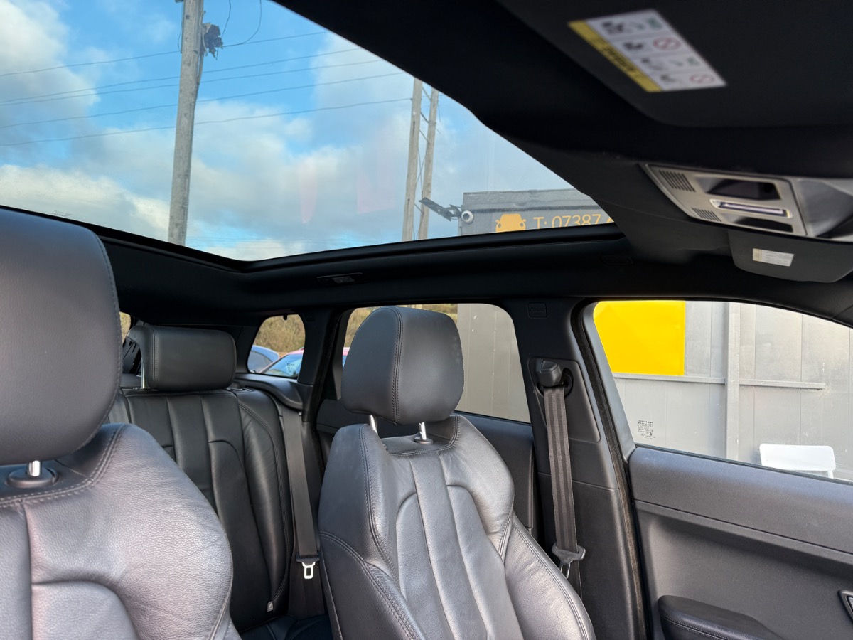 Land Rover Range Rover Evoque SUV