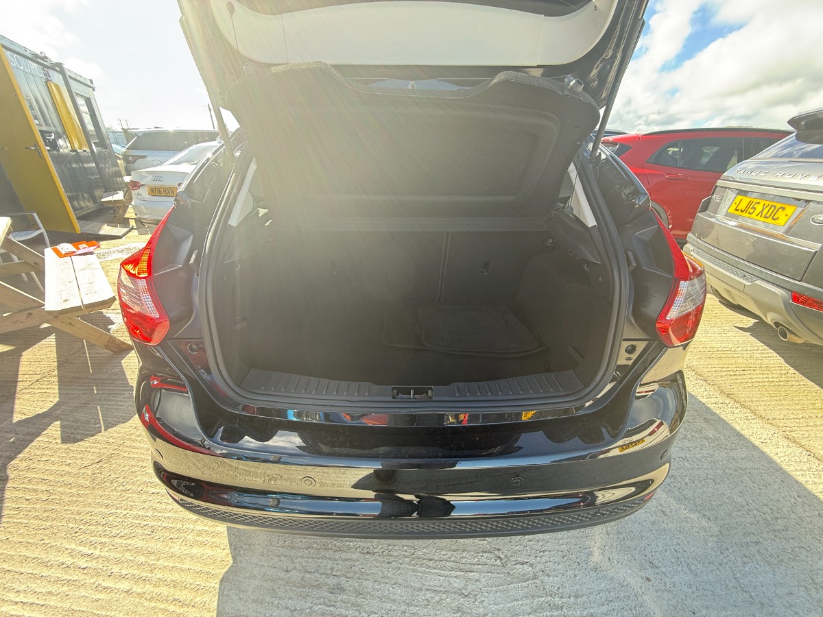 Ford Focus Hatchback