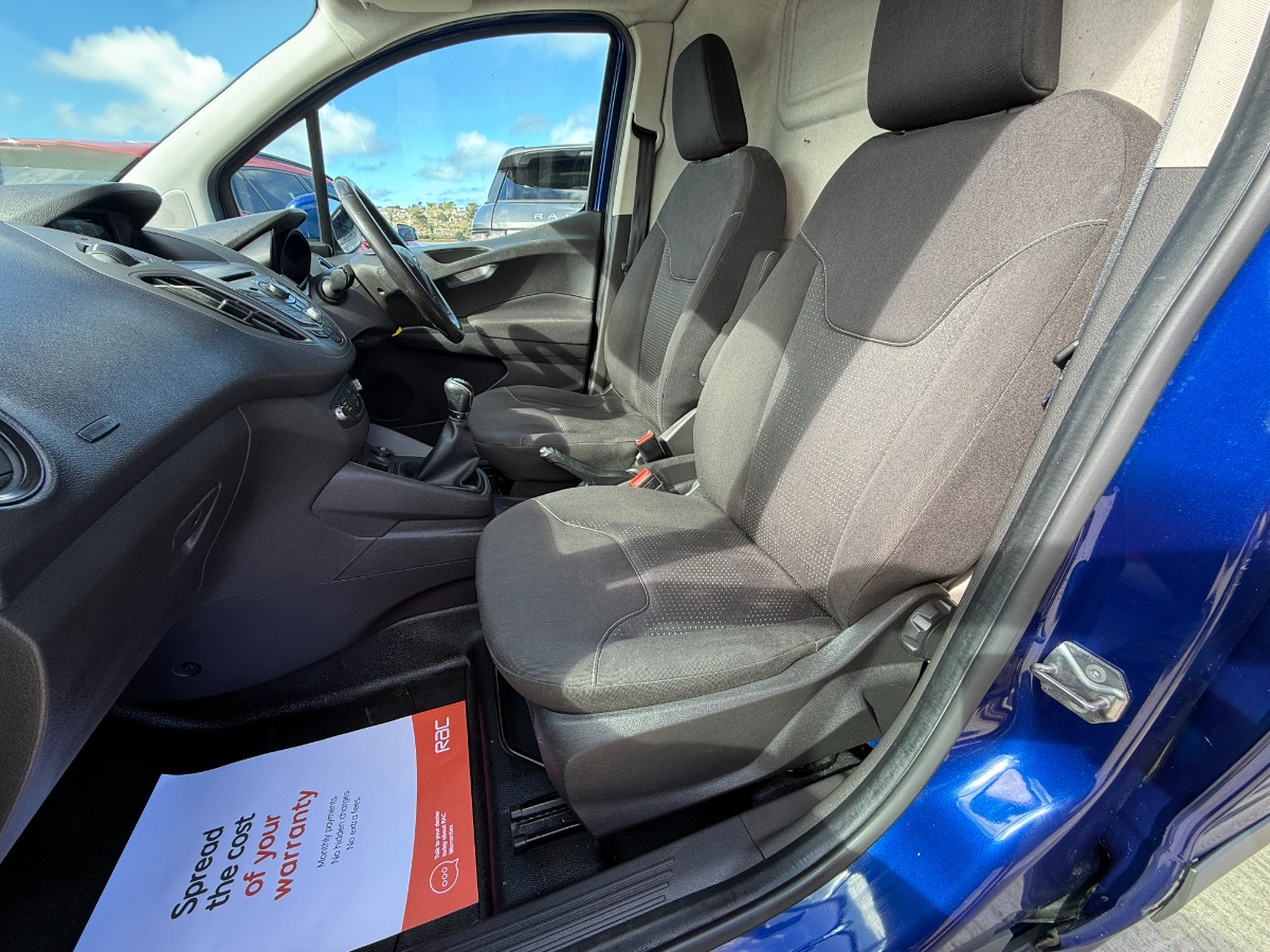 Ford Transit Courier Panel Van