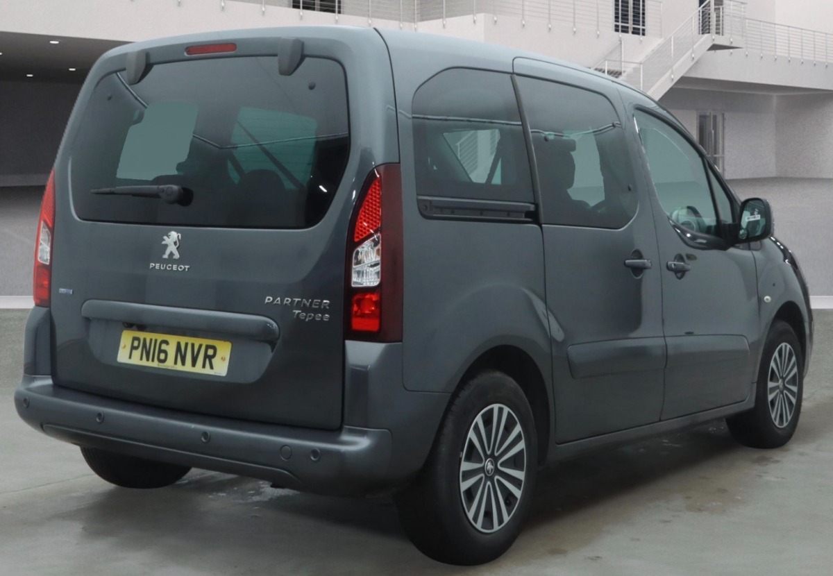 Peugeot Partner MPV