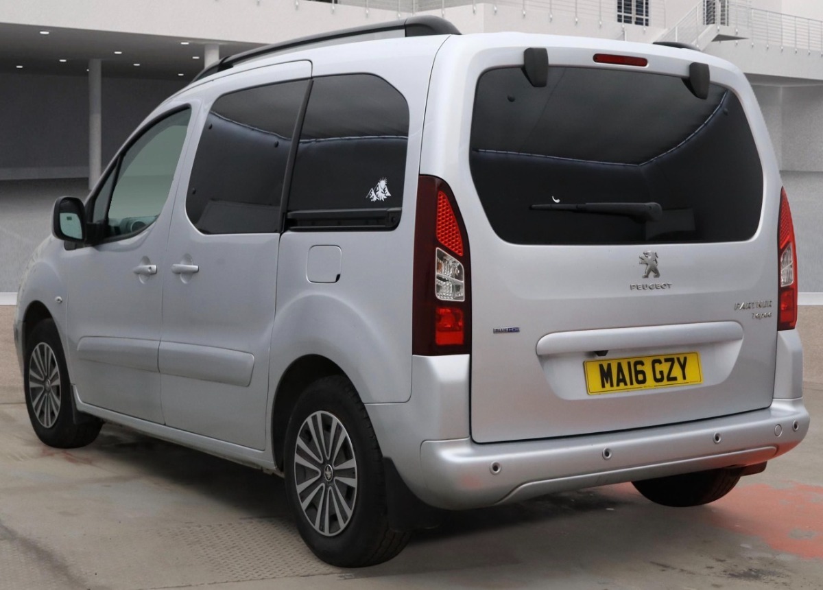 Peugeot Partner MPV
