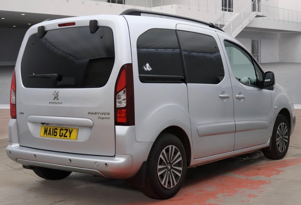Peugeot Partner MPV
