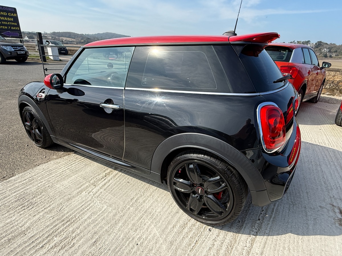 MINI Cooper Hatchback