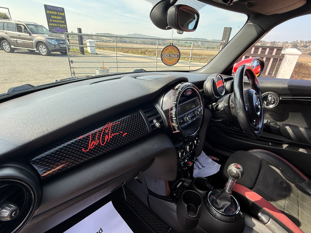 MINI Cooper Hatchback