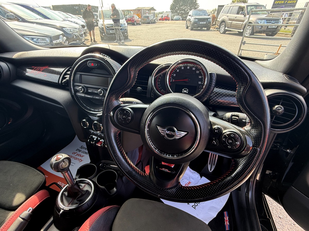 MINI Cooper Hatchback