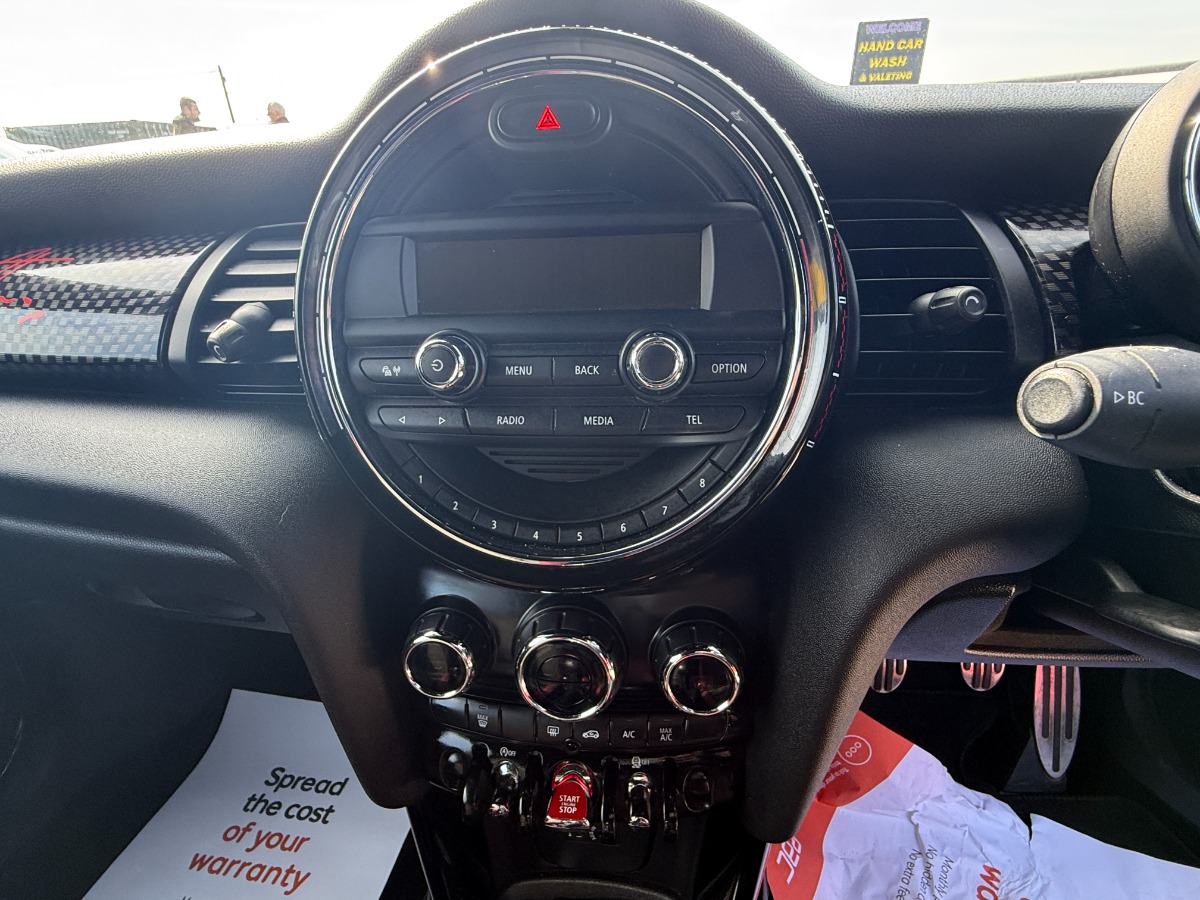 MINI Cooper Hatchback