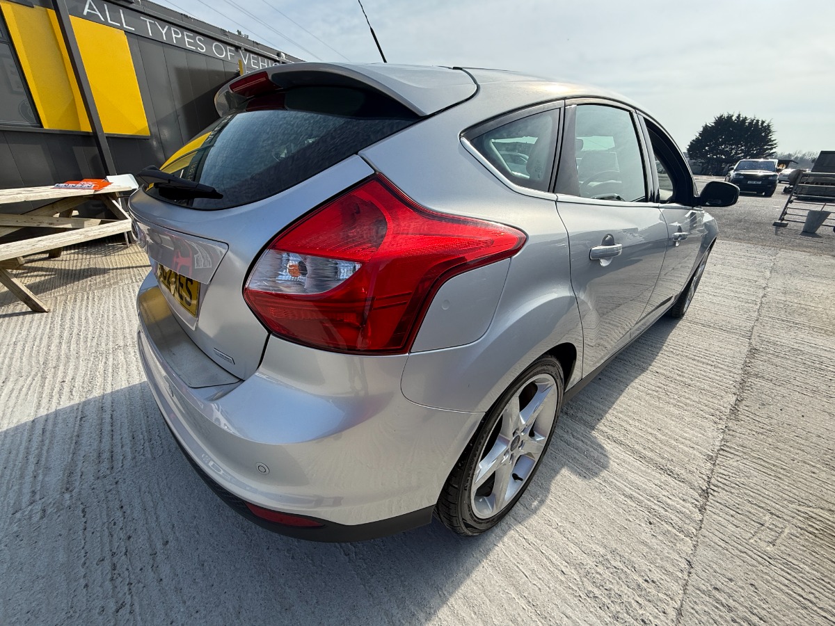 Ford Focus Hatchback