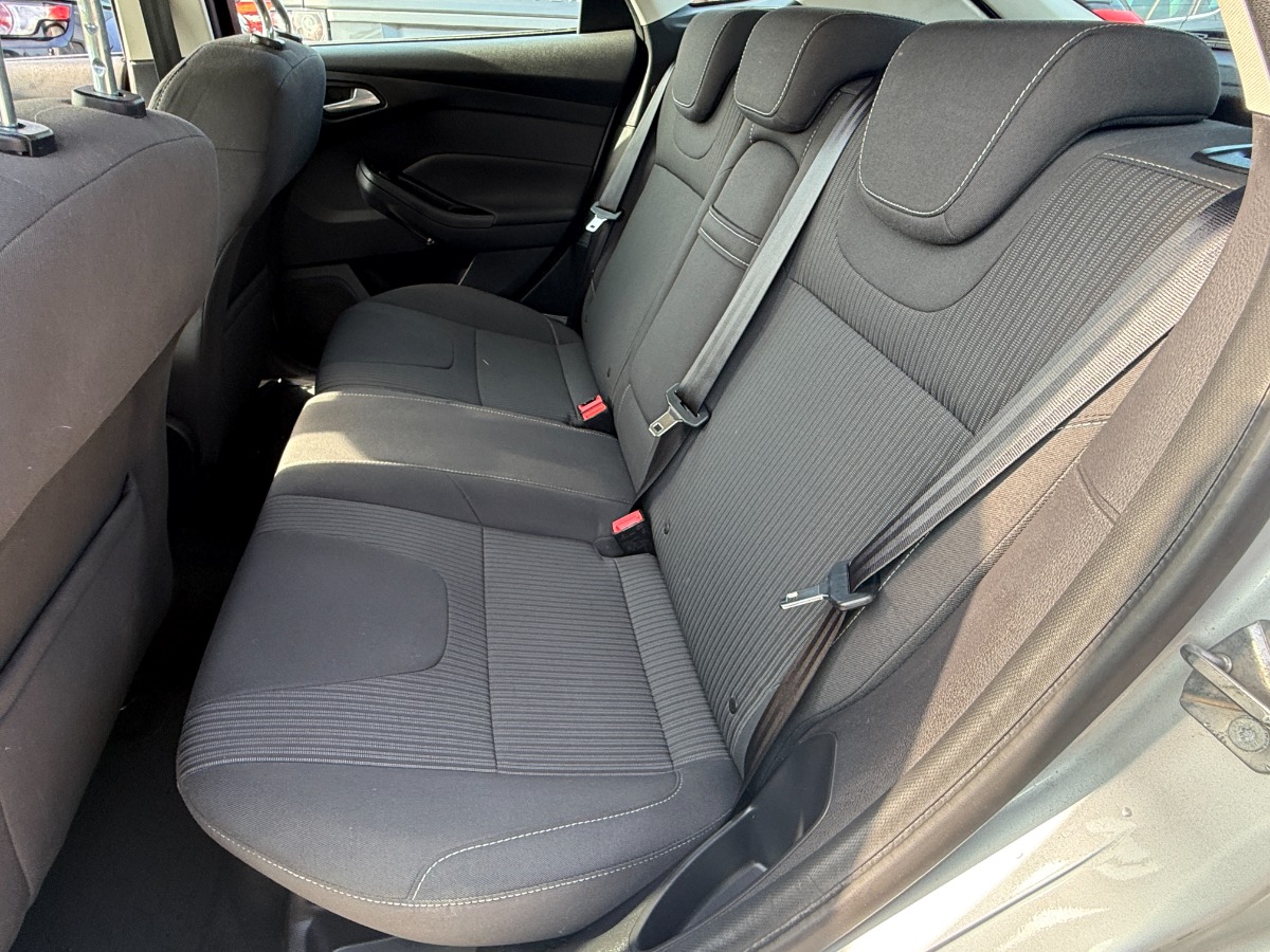 Ford Focus Hatchback