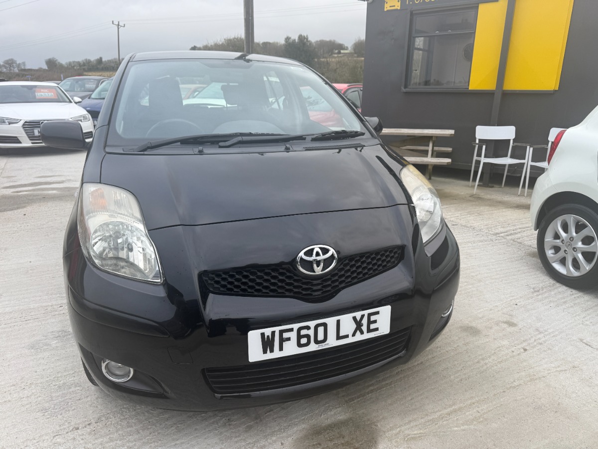 Toyota Yaris Hatchback