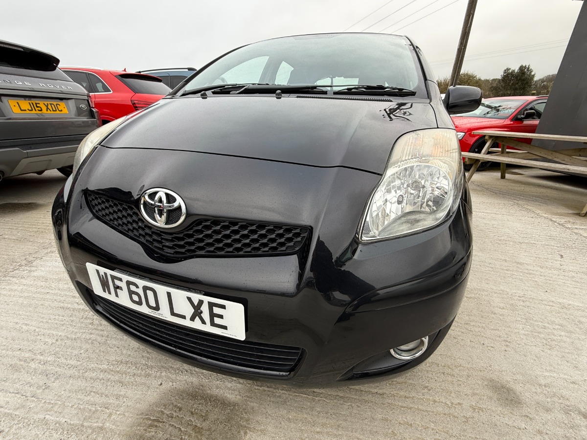 Toyota Yaris Hatchback