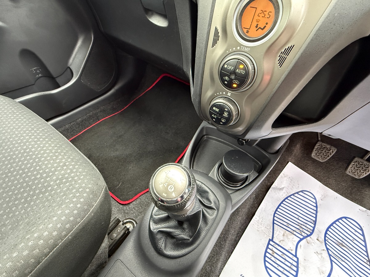 Toyota Yaris Hatchback