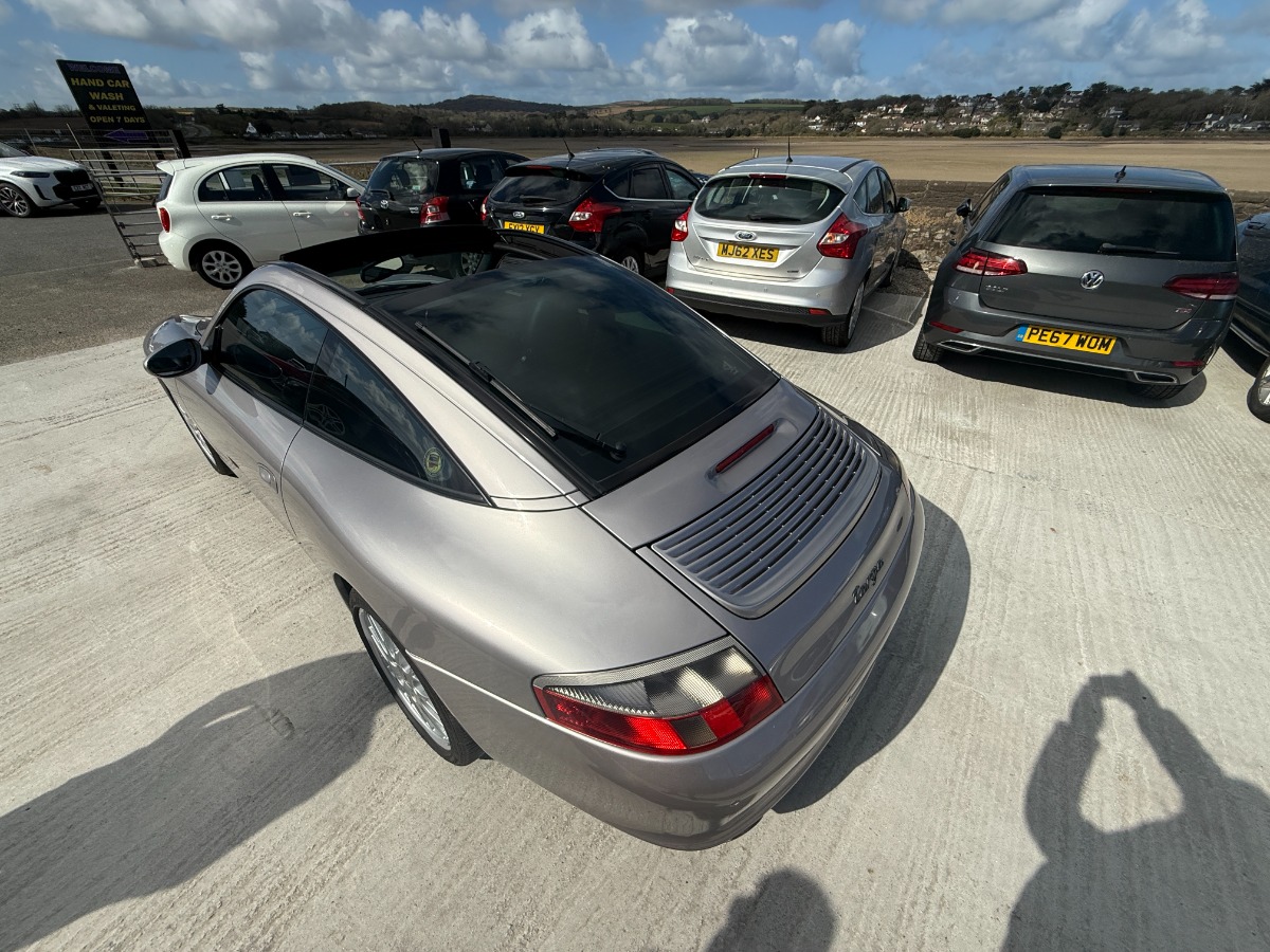 Porsche 911 Sport Car