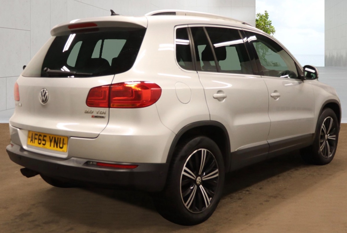 Volkswagen Tiguan SUV