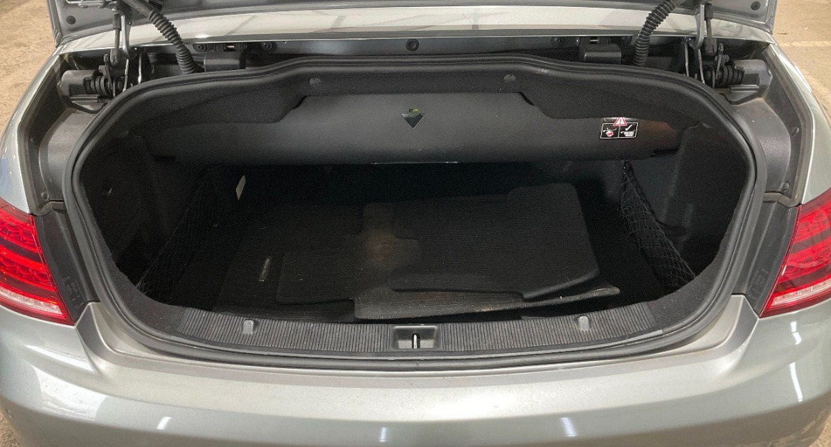 Mercedes Benz E class Convertable