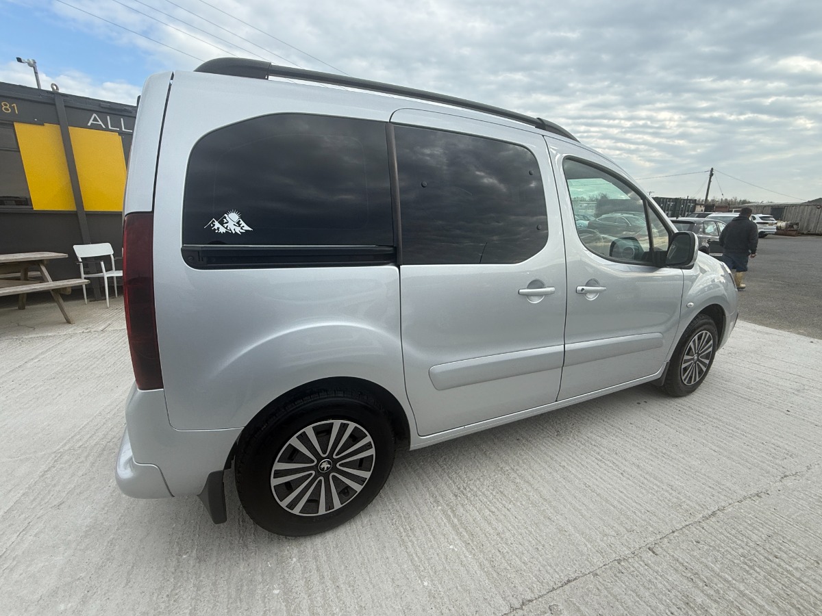 Peugeot Partner MPV