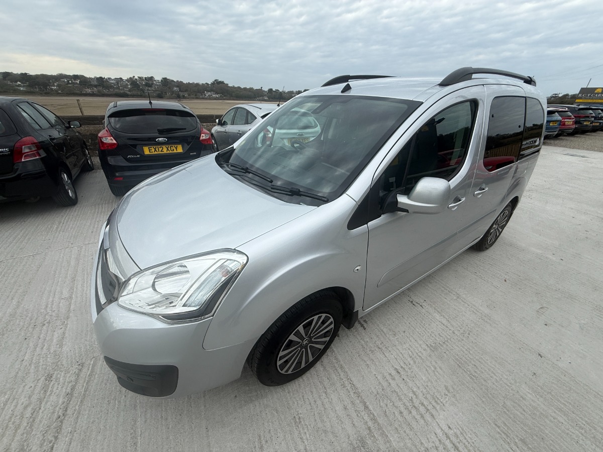 Peugeot Partner MPV