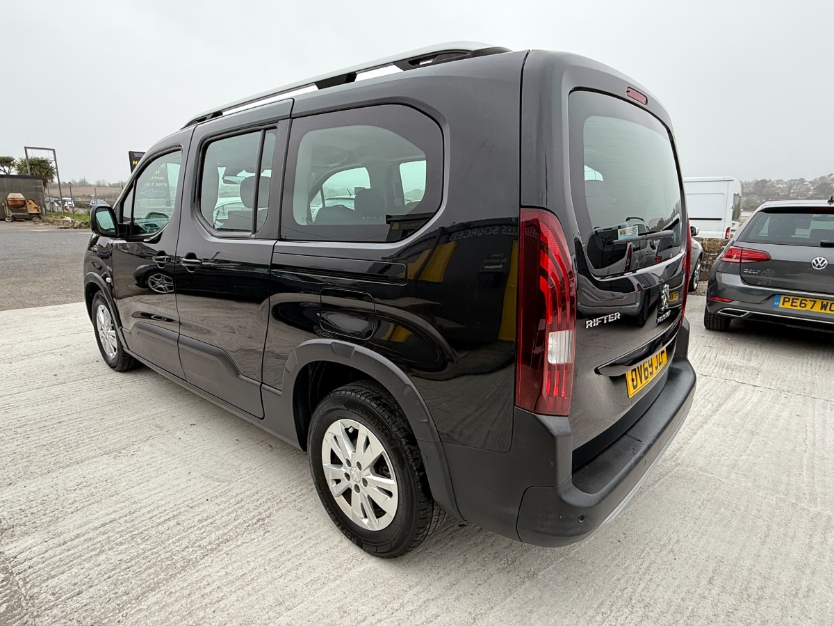 Peugeot Rifter MPV