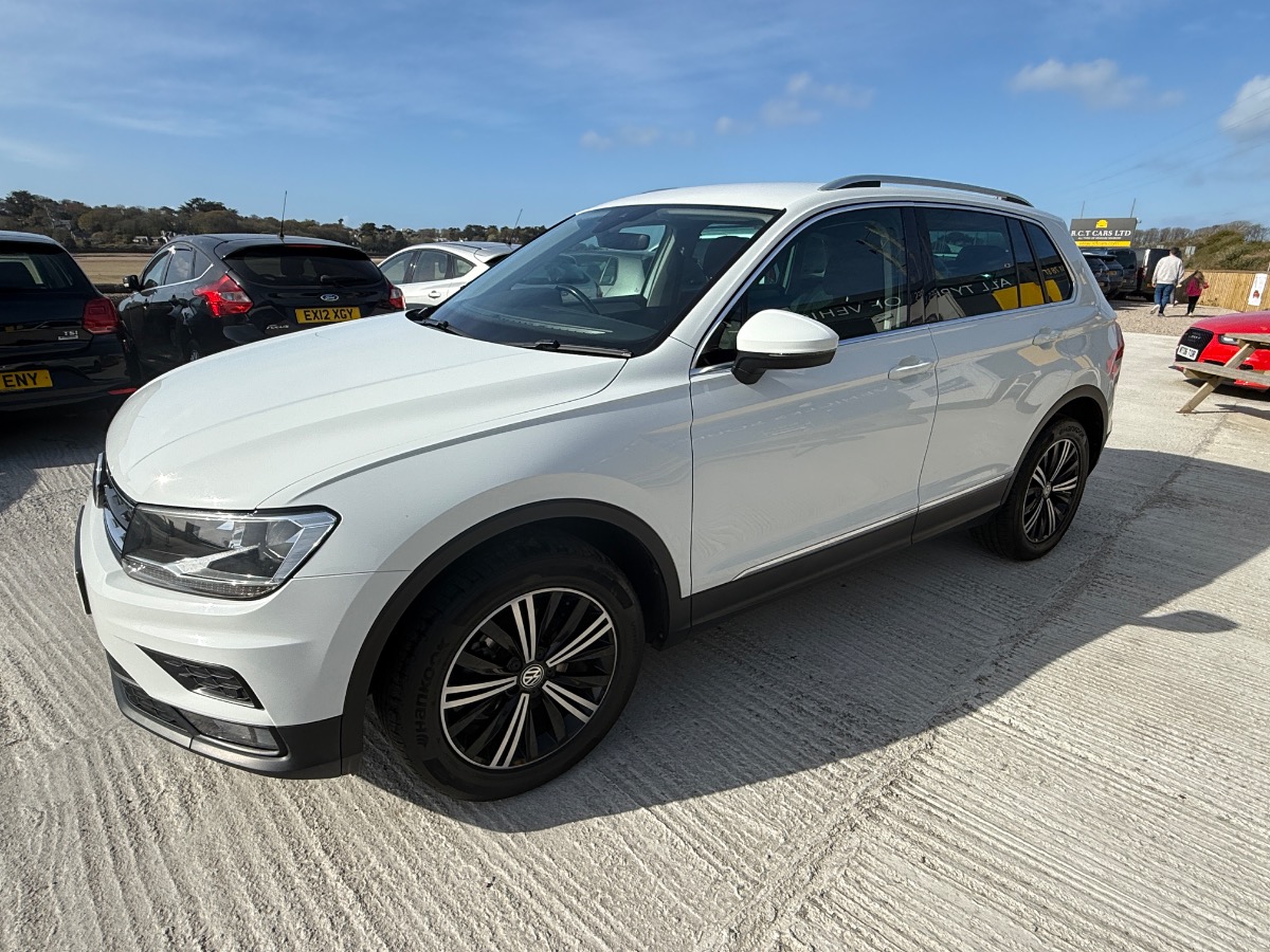 Volkswagen Tiguan SUV