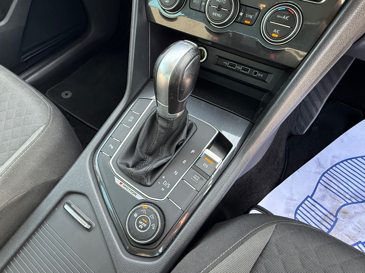 Volkswagen Tiguan SUV