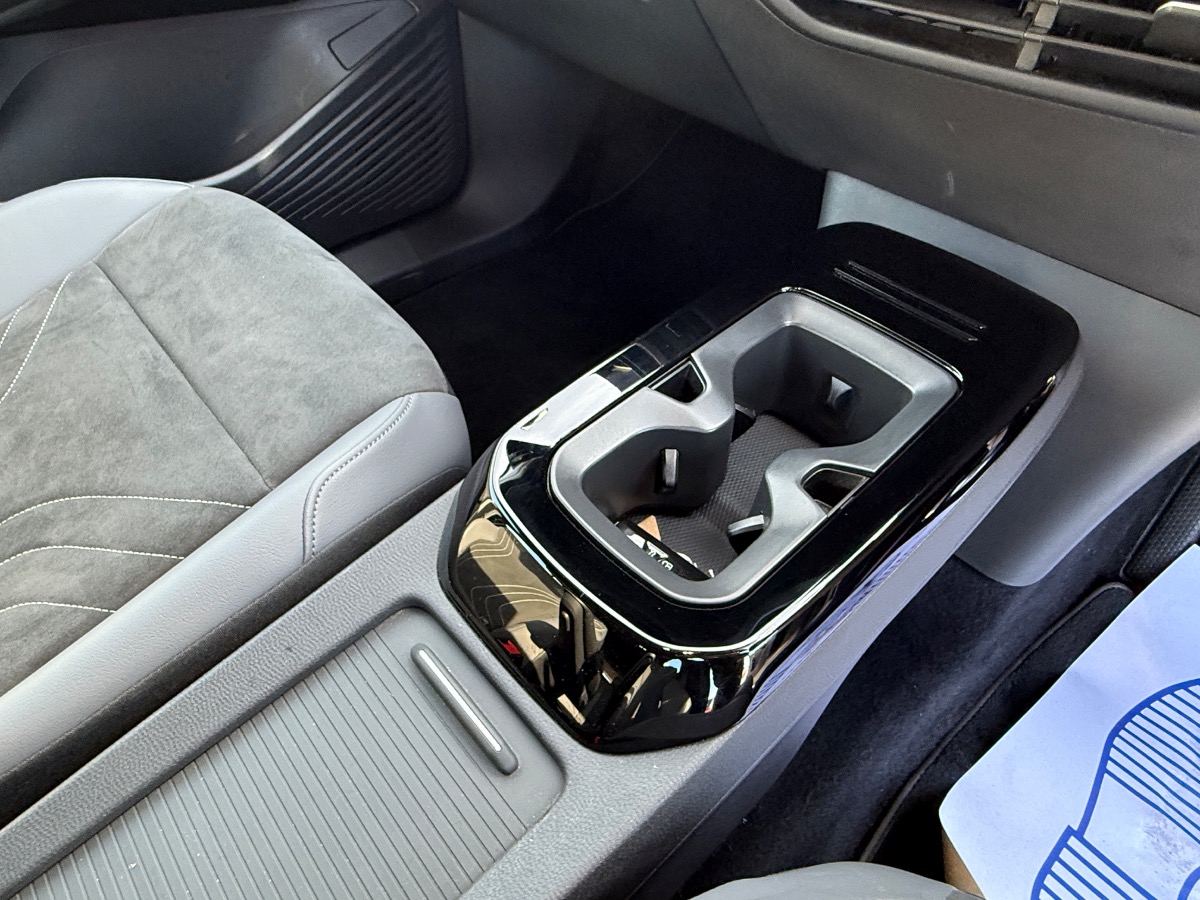 Volkswagen ID.4 Hatchback