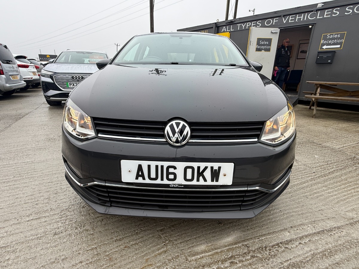 Volkswagen Polo Hatchback