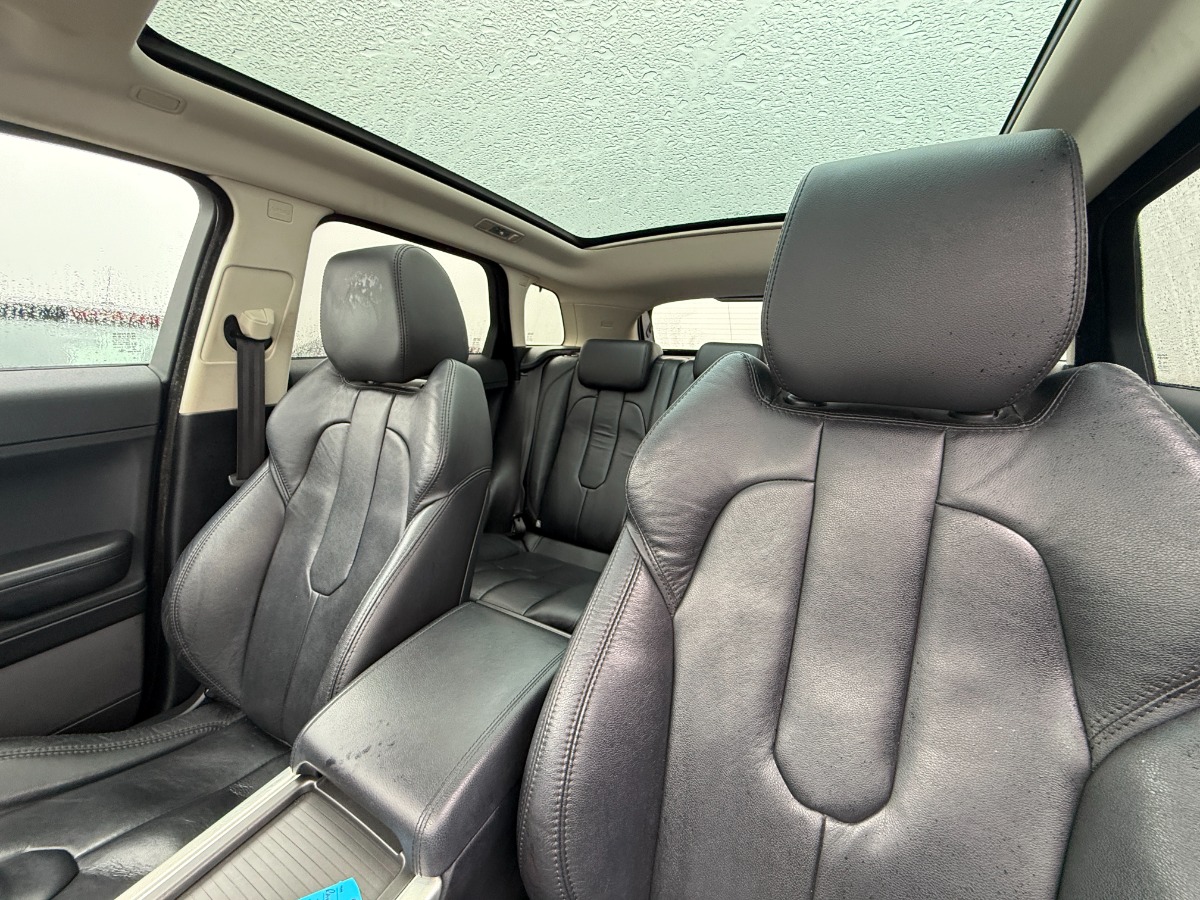 Land Rover Range Rover Evoque SUV