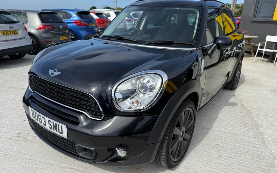 MINI Countryman Hatchback