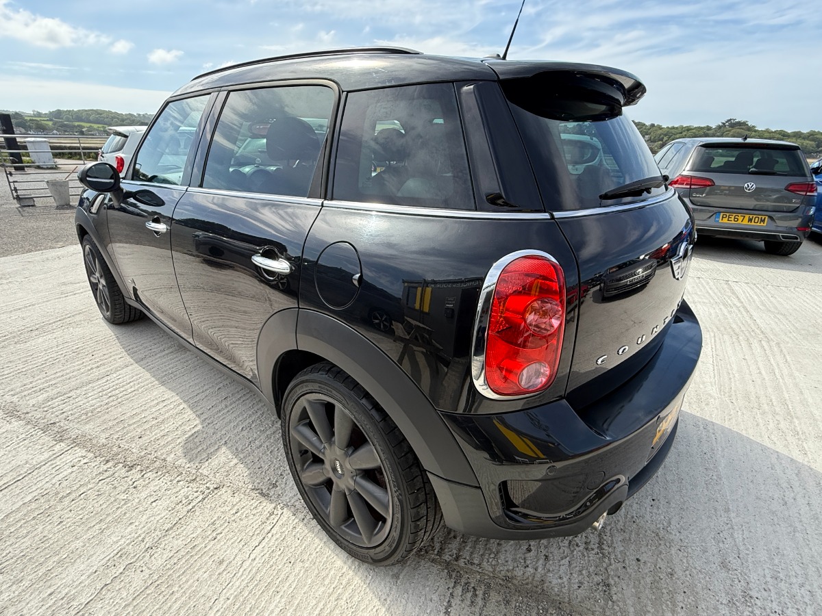 MINI Countryman Hatchback