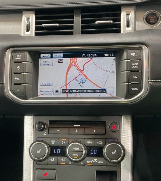Land Rover Range Rover Evoque SUV