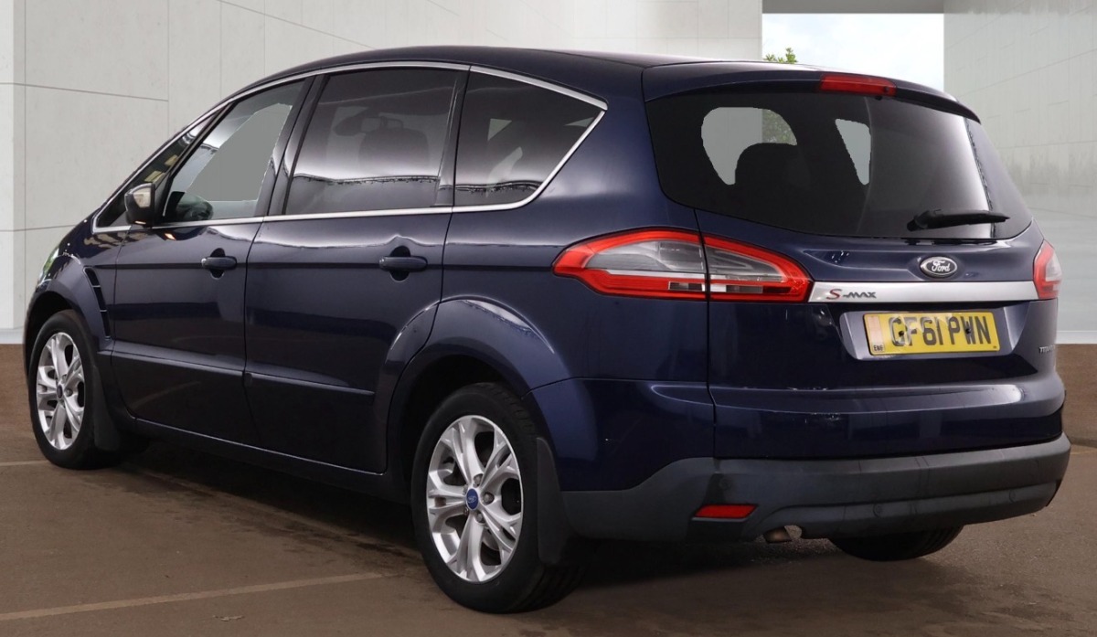 Ford S-Max MPV