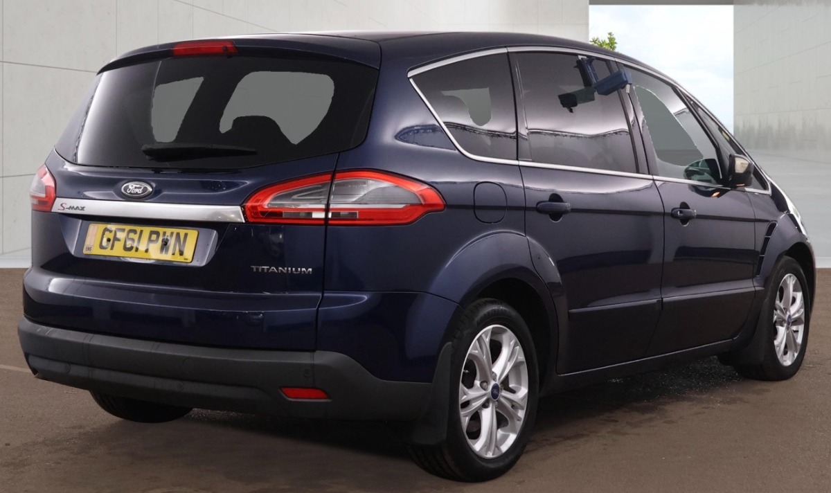 Ford S-Max MPV