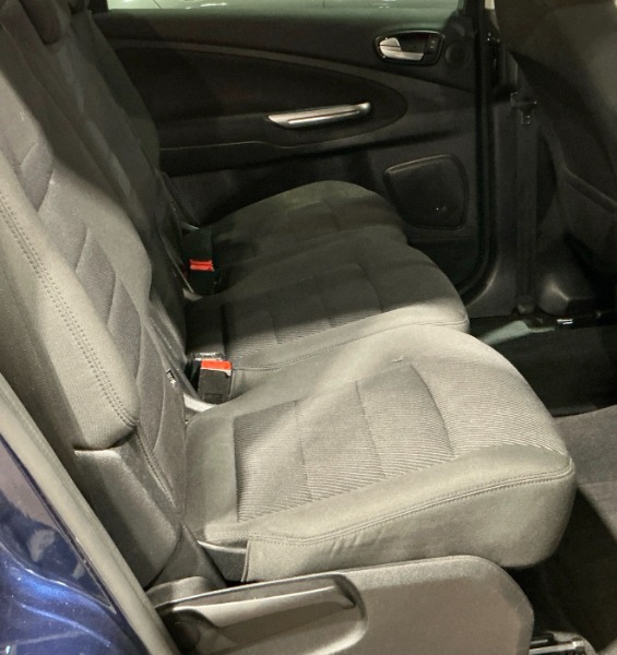Ford S-Max MPV