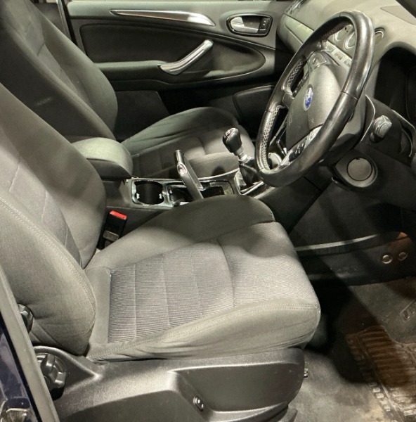 Ford S-Max MPV